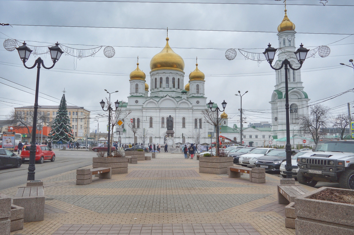 Соборный переулок в Ростове. Просто груда плитки и бетона | Непримиримый |  Дзен