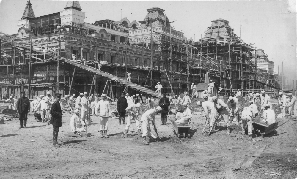 Строительство Главного торгового дома Нижегородской Ярмарки.