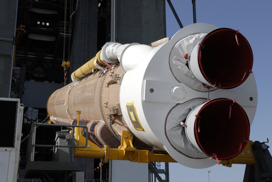 Ракетный двигатель РД-180 на носителе Atlas V (источник: google)