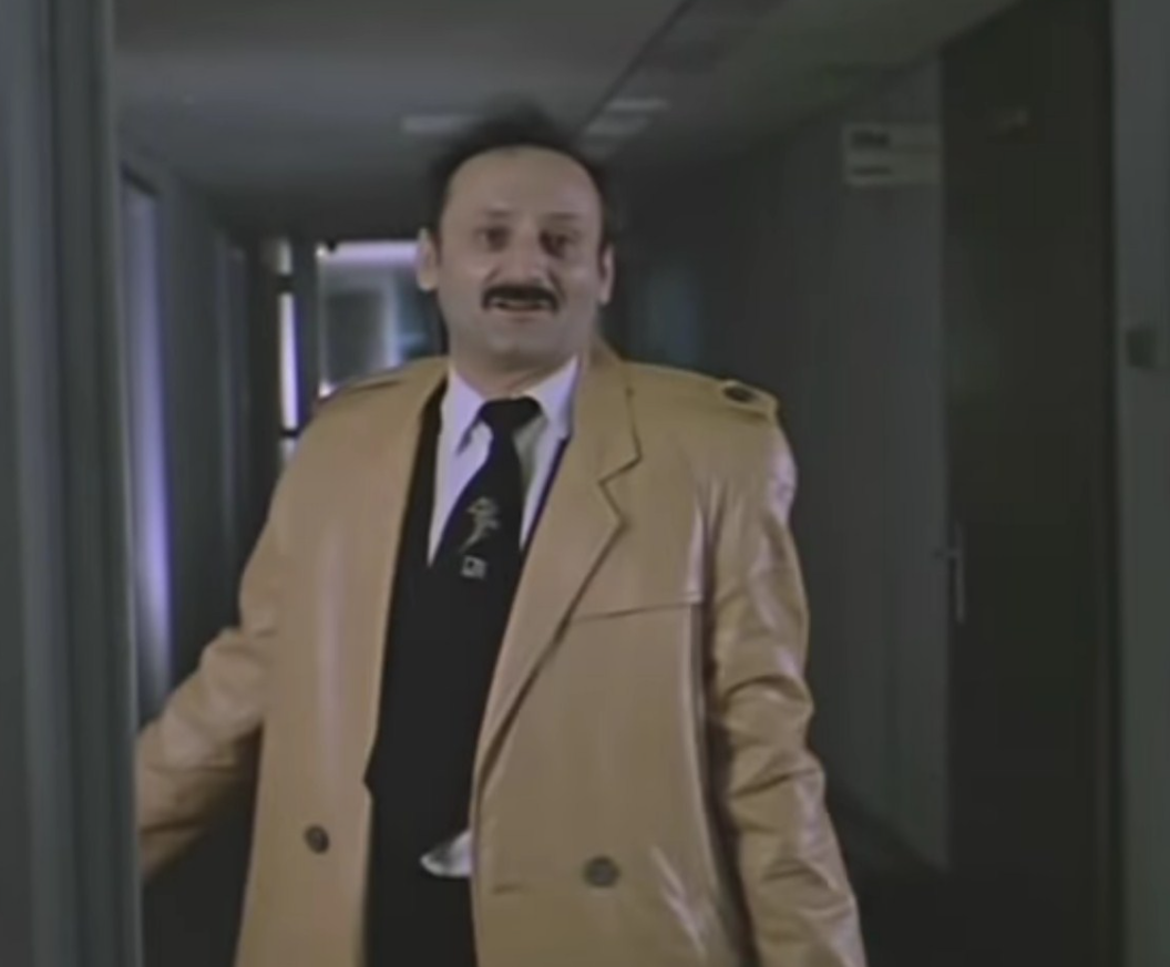 Семен фарада гость с юга. Семен фарада в роли султана. Семен фарада гость с юга. Семен фарада в фильме чародеи. Кто так строит фарада.