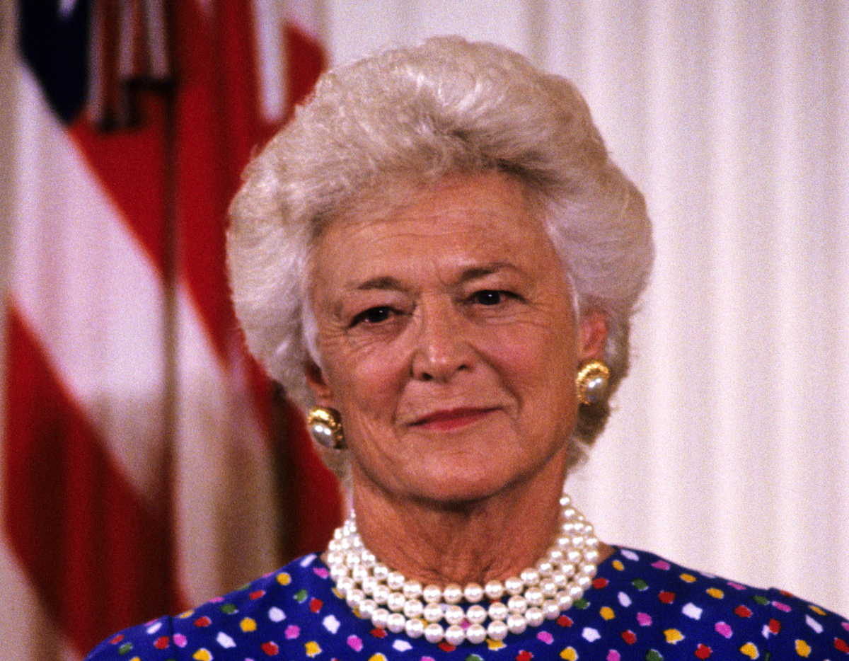 Жена джорджа буша. Барбара Буше. Буш, Барбара Пирс. Barbara Bush (born 1981). Барбара Буш жена президента США.