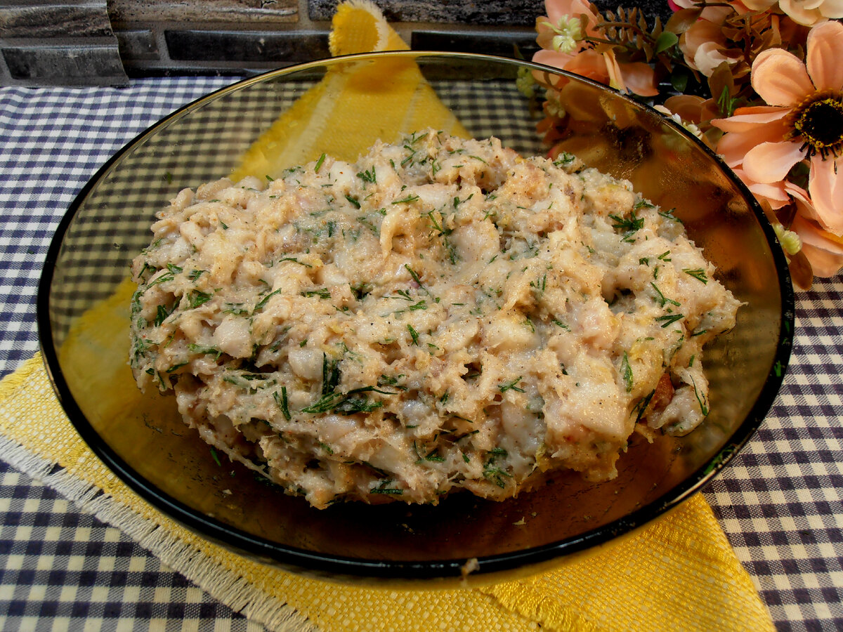 Закуска из свежего сала с чесноком, перцем и укропом | Готовим вкусно дома/  Кулинария/ Рецепты | Дзен