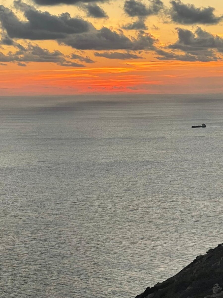 Красота, как картина-Закат над морем.