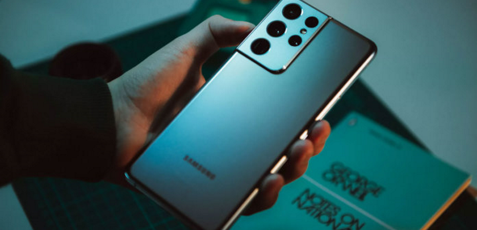    Samsung