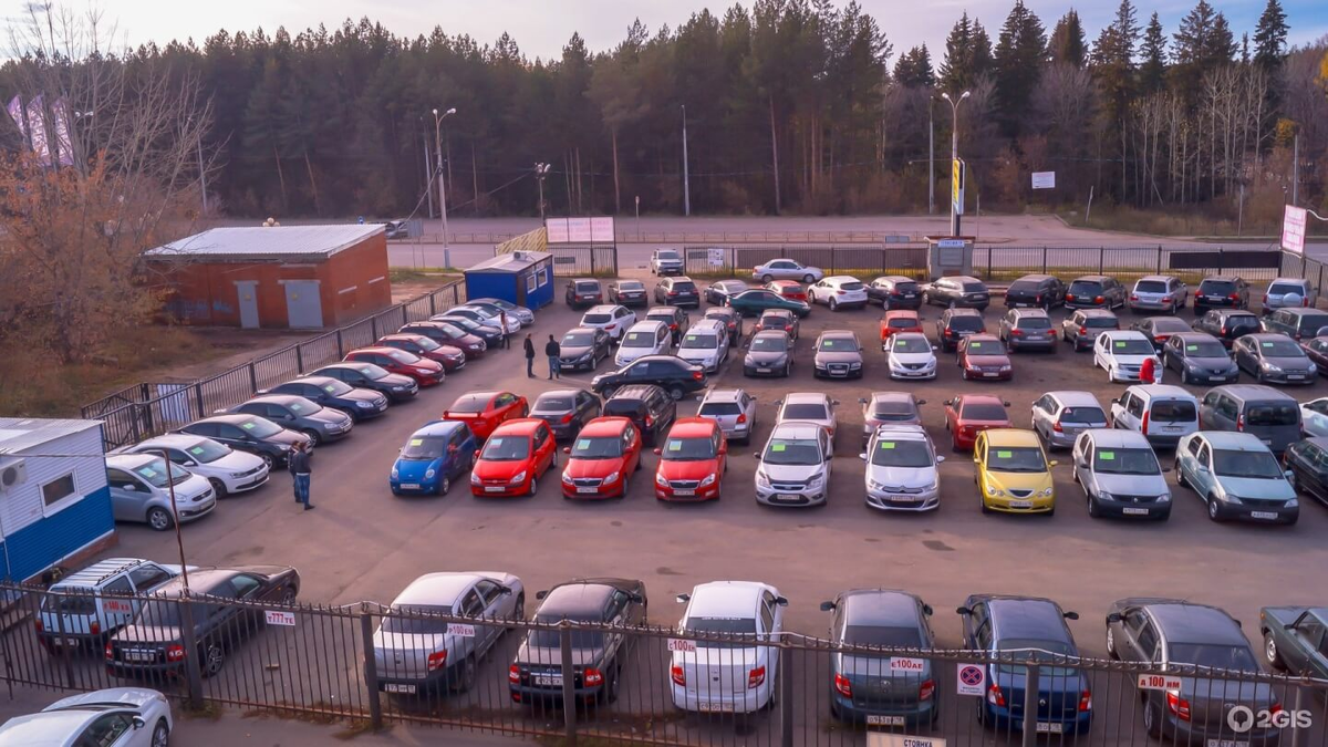 Штрафстоянка. Автосалон победа Ижевск Воткинское шоссе 107. Автосалон ГАЗ Ижевск Воткинское шоссе. Выборгское шоссе 200 штрафстоянка. Штрафстоянка Ижевск Воткинское шоссе
