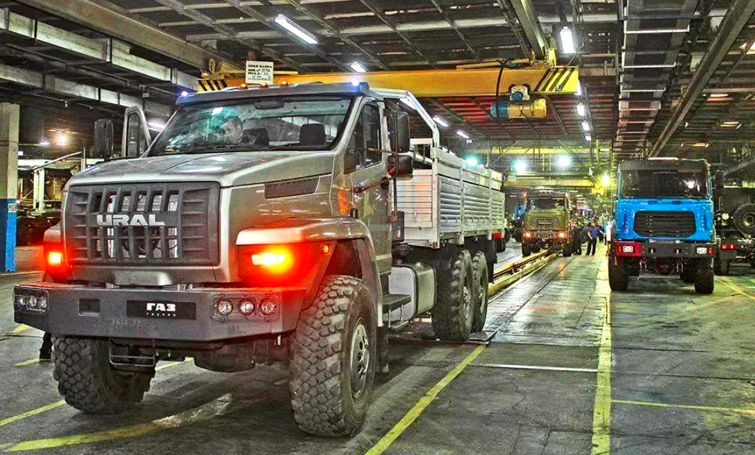 Аз урал сайт. УРАЛАЗ Уральский автомобильный завод. Завод Урал Миасс. Автозавод Урал Миасс. Завод УРАЛАЗ Миасс.