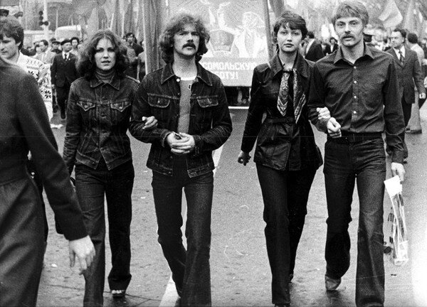 В СССР о свингерах и не слыхивали.