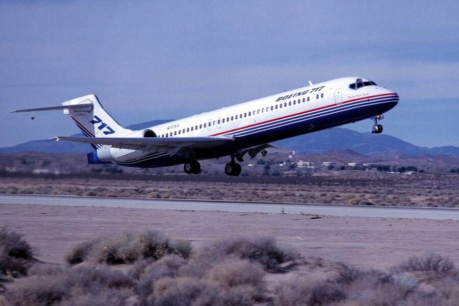 Boeing 717