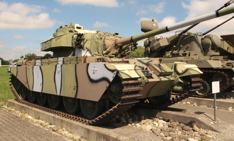 Centurion Mk.3. Эти машины составляли основу танкового парка ЮАР, и они же были проданы в Швейцарию