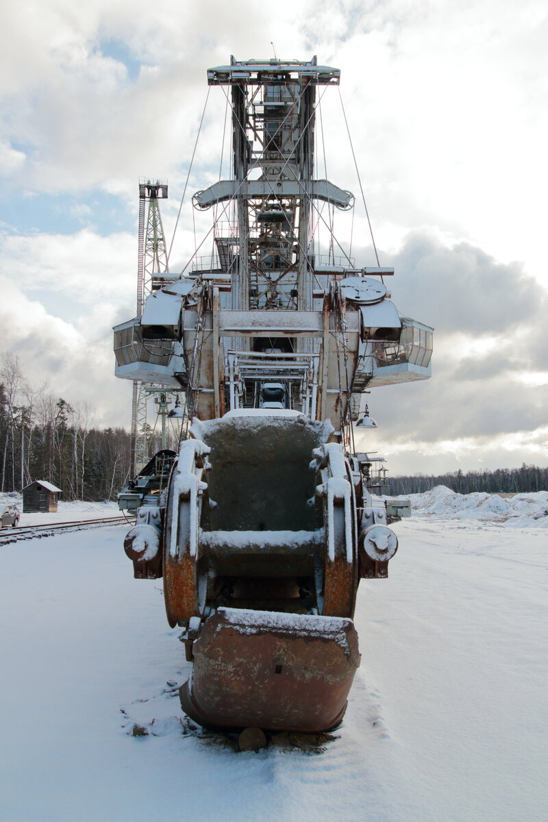 Многоковшовый цепной экскаватор Takraf ERs-710