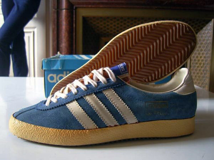 Эти кроссовки покорили весь СССР. Каждый спортсмен стремился ими обладать.