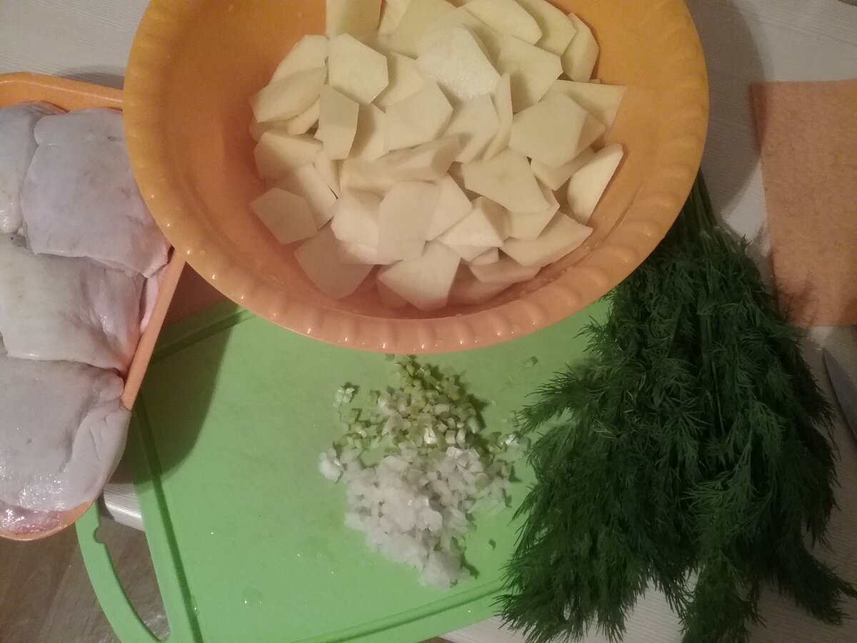 Картофельный супчик с курицей