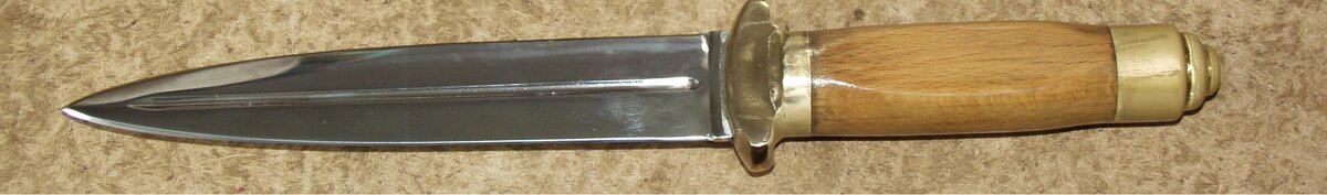 Мой первый нож в жизни.