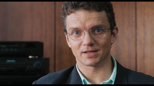 Как ни странно, Владимир Епифанцев идеально вписался в роль главного героя, Вавилена Татарского, ему веришь, в отличие от остальных его работ.