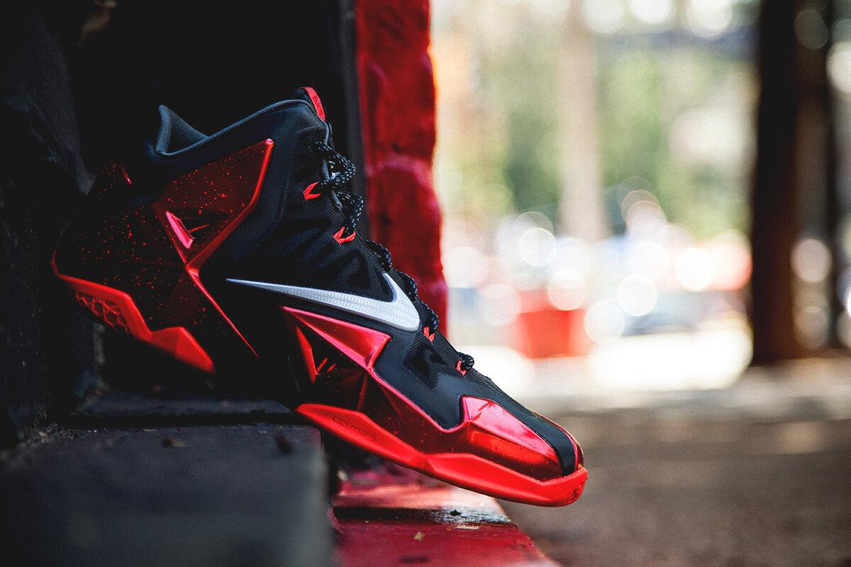 Nike Lebron 11