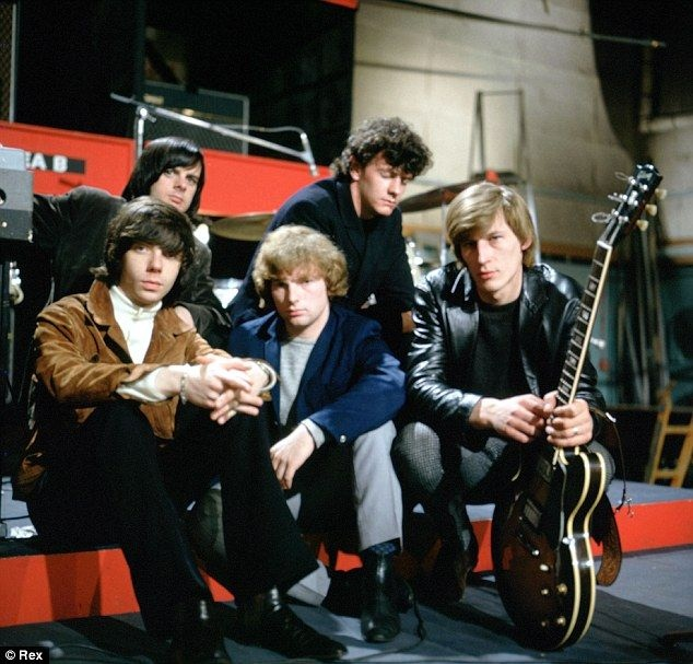 Them van morrison photo. Group them. Group them. Группа them. Группа them.