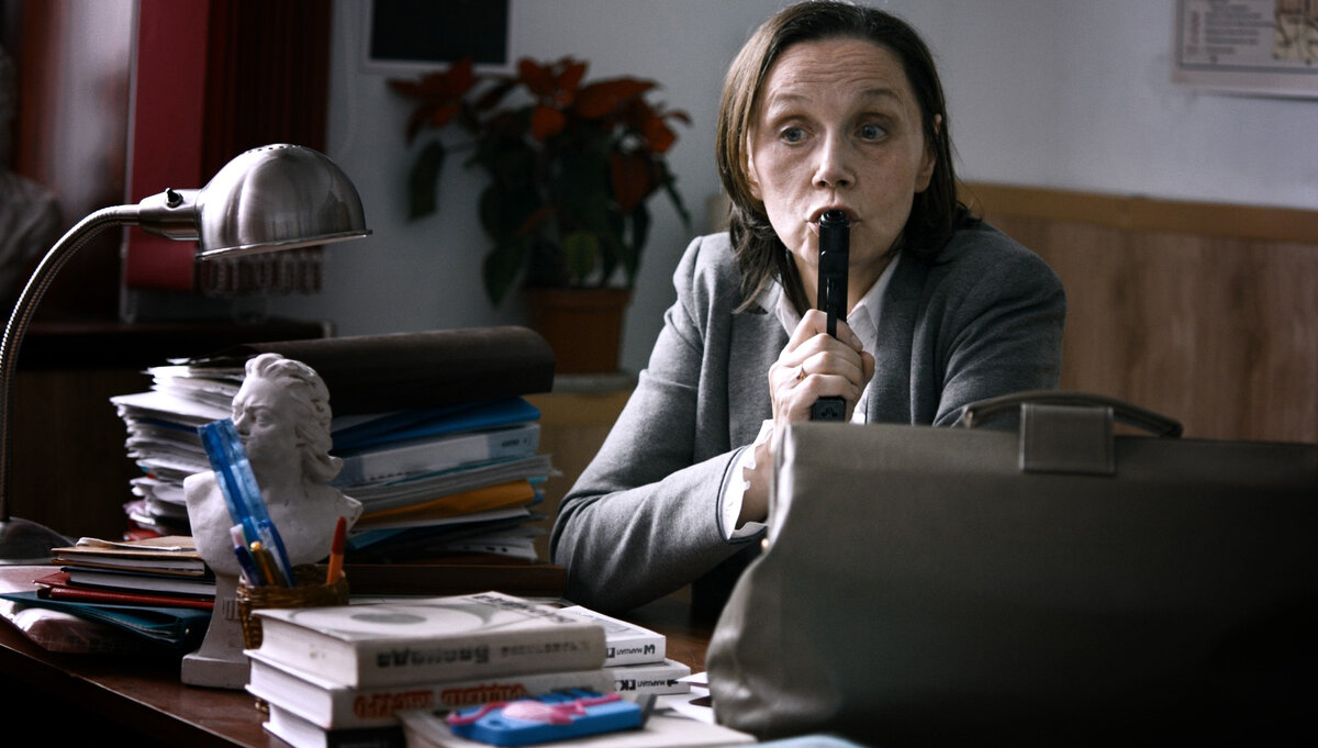 Кадр из кинофильма "Училка"