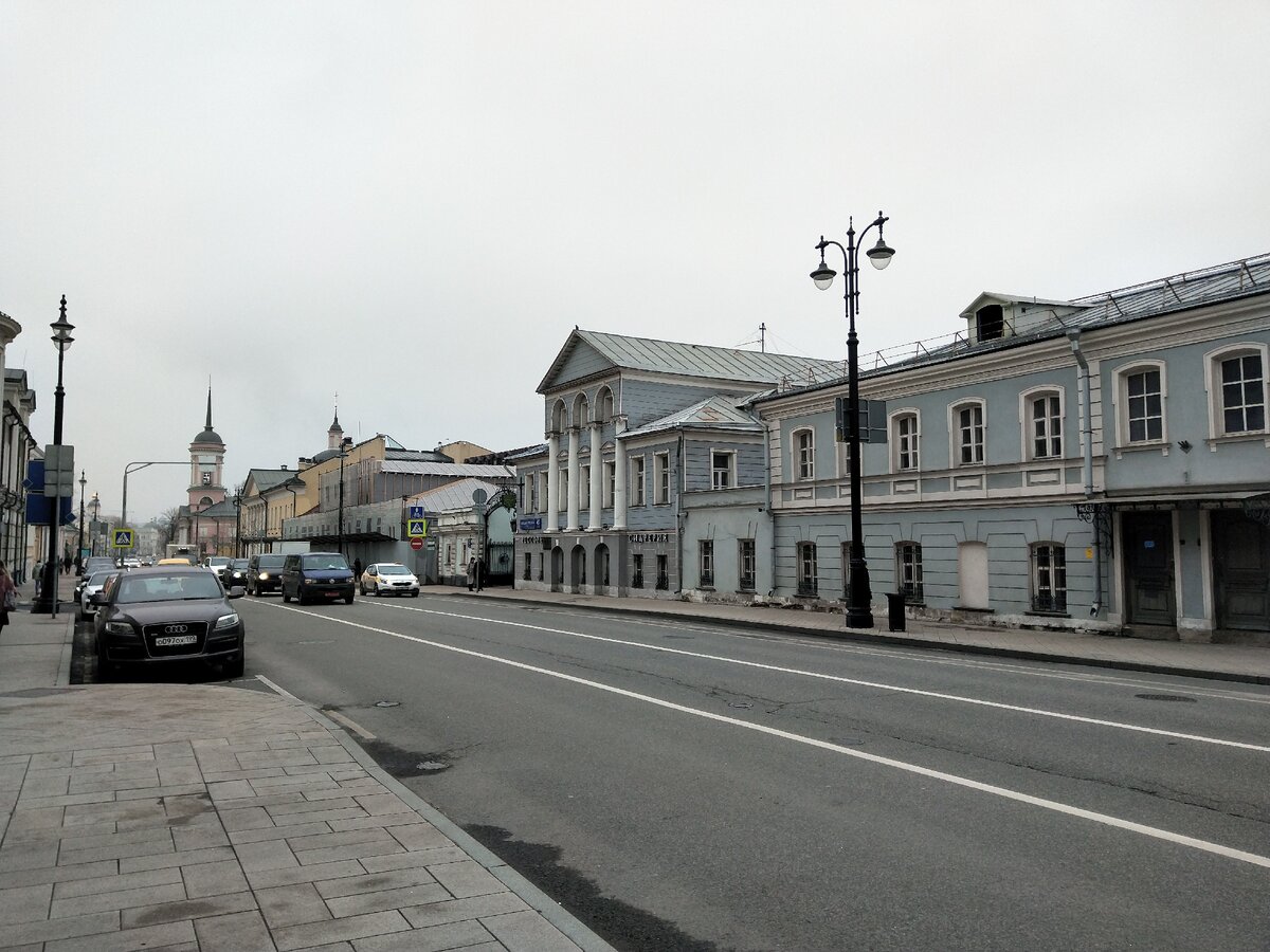 Большая Ордынка, бывшая городская усадьба.