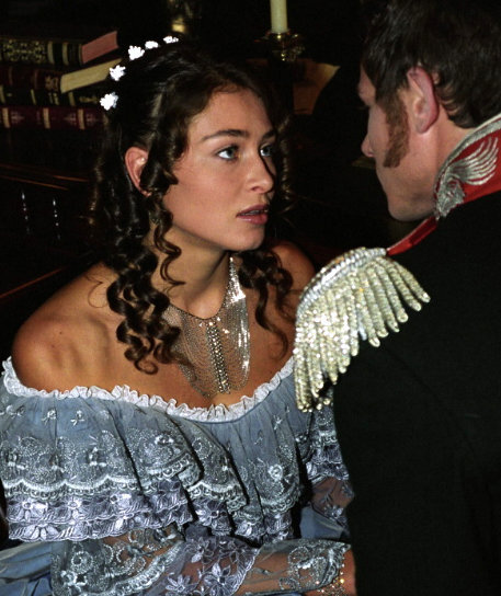 кадр из сериала «Бедная Настя»