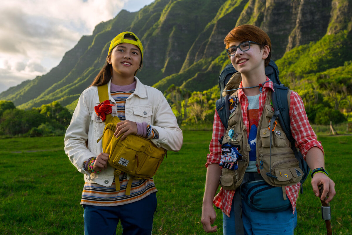 Известные туристы. Finding Ohana фильм 2021. Охана: в поисках сокровища фильм 2021. Оуэн Ваккаро 2021. Охана в поисках сокровища