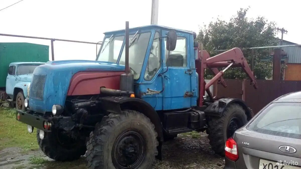 Фото: avito.ru Самодельный трактор Бизон продают в Татарстане