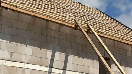 Город Возможностей | СОБИРАЕМ ДВУХСКАТНУЮ КРЫШУ СВОИМИ РУКАМИ / КАК ...