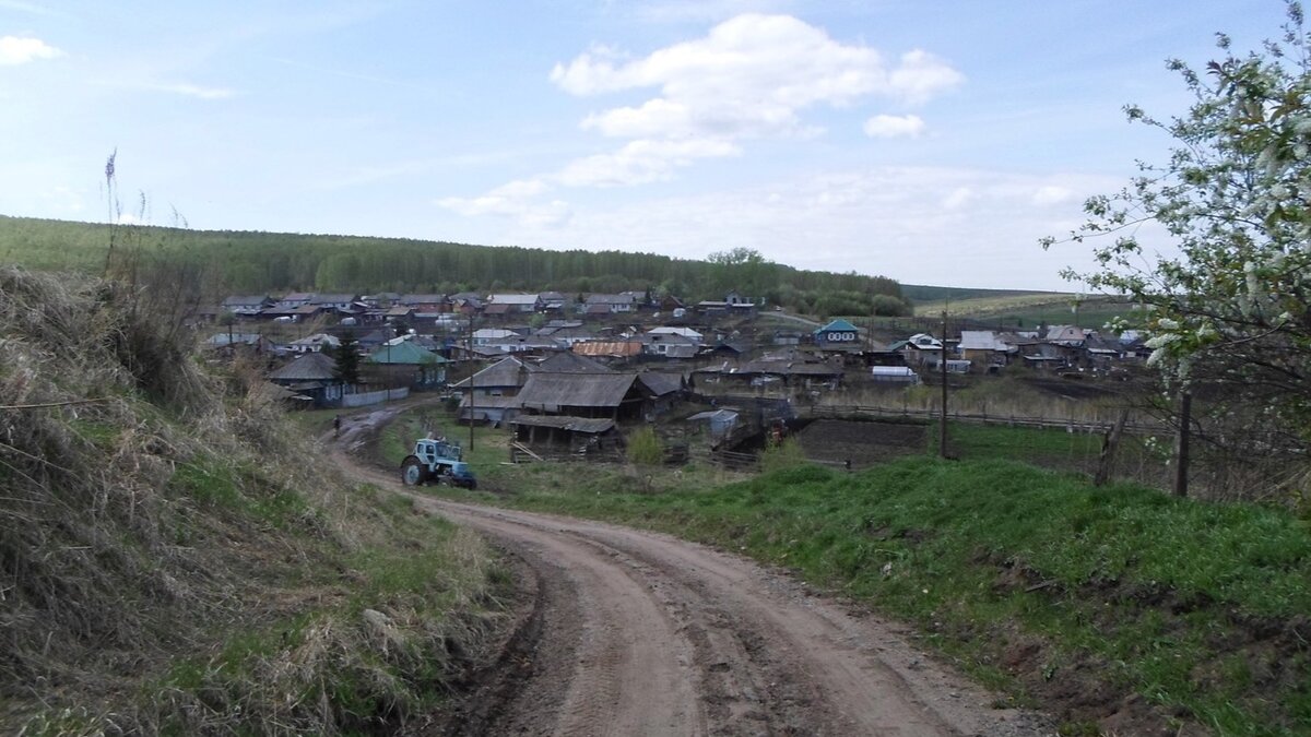     Житель Красноярского края по имени Иван получил 5,5 лет за убийство 9-летнего мальчика. Спустя время осужденный парень отправился на СВО, а сейчас вернулся домой и считает себя несправедливо осужденным.