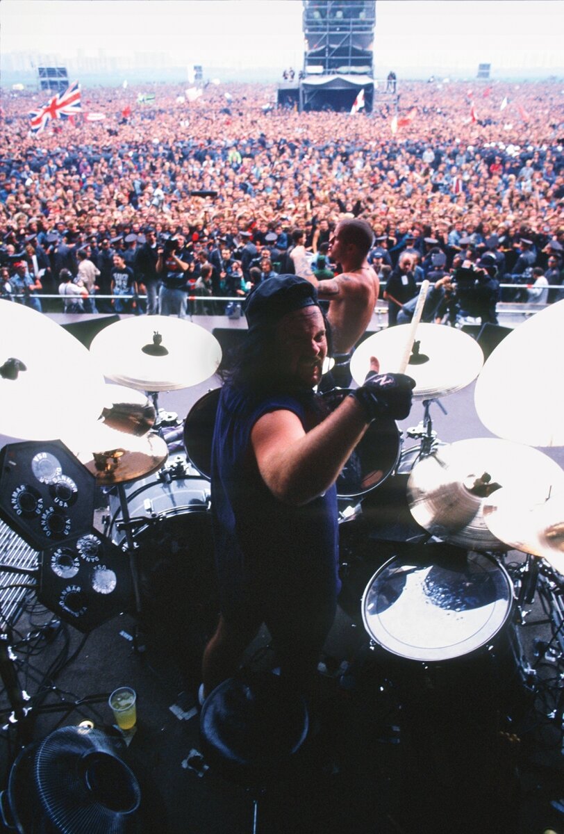 Монстры рока. Фестиваль монстры рока в тушино. Тушино 1991 концерт monsters of rock. Международный рок-фестиваль «монстры рока». Монстры рока.