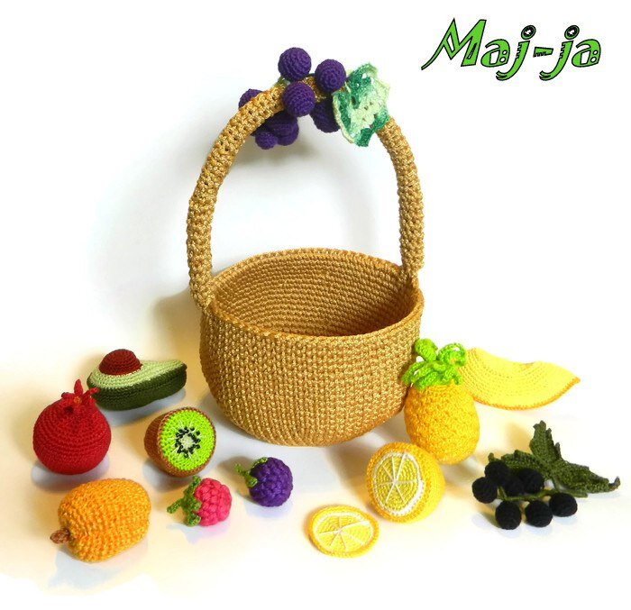 Вязаная фруктовая корзинка витаминка. Фото: Светлана Цветкова