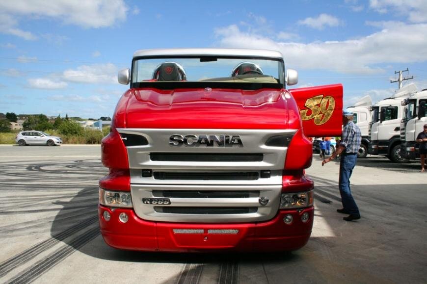 Scania r999 Red Pearl заряженный грузовик кабриолет