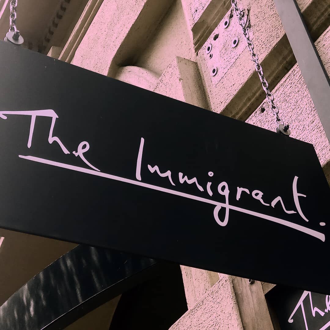 У меня есть профиль Инстаграм, где все желающие могут задать вопросы. @emily_cz - жду Вас ^^