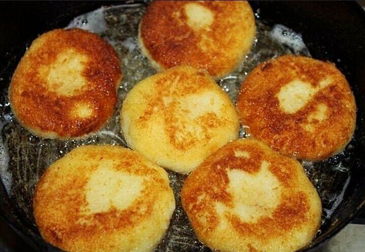 Ютуб кулинария выпечка из манки оладьи