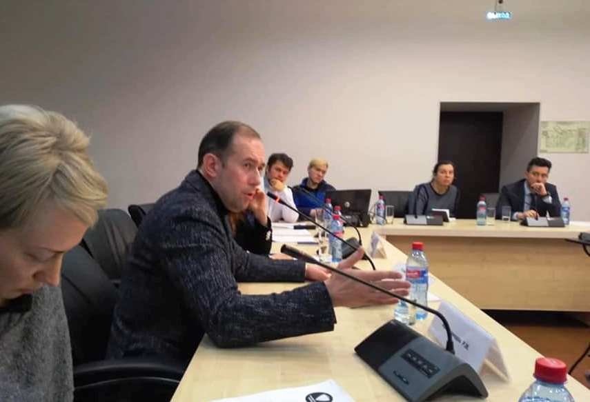  Дмитрий Легошин на круглом столе по вопросу открытости экологических данных в рамках национального проекта «Экология» в Московской торгово-промышленной палате. Фото: ФБ 