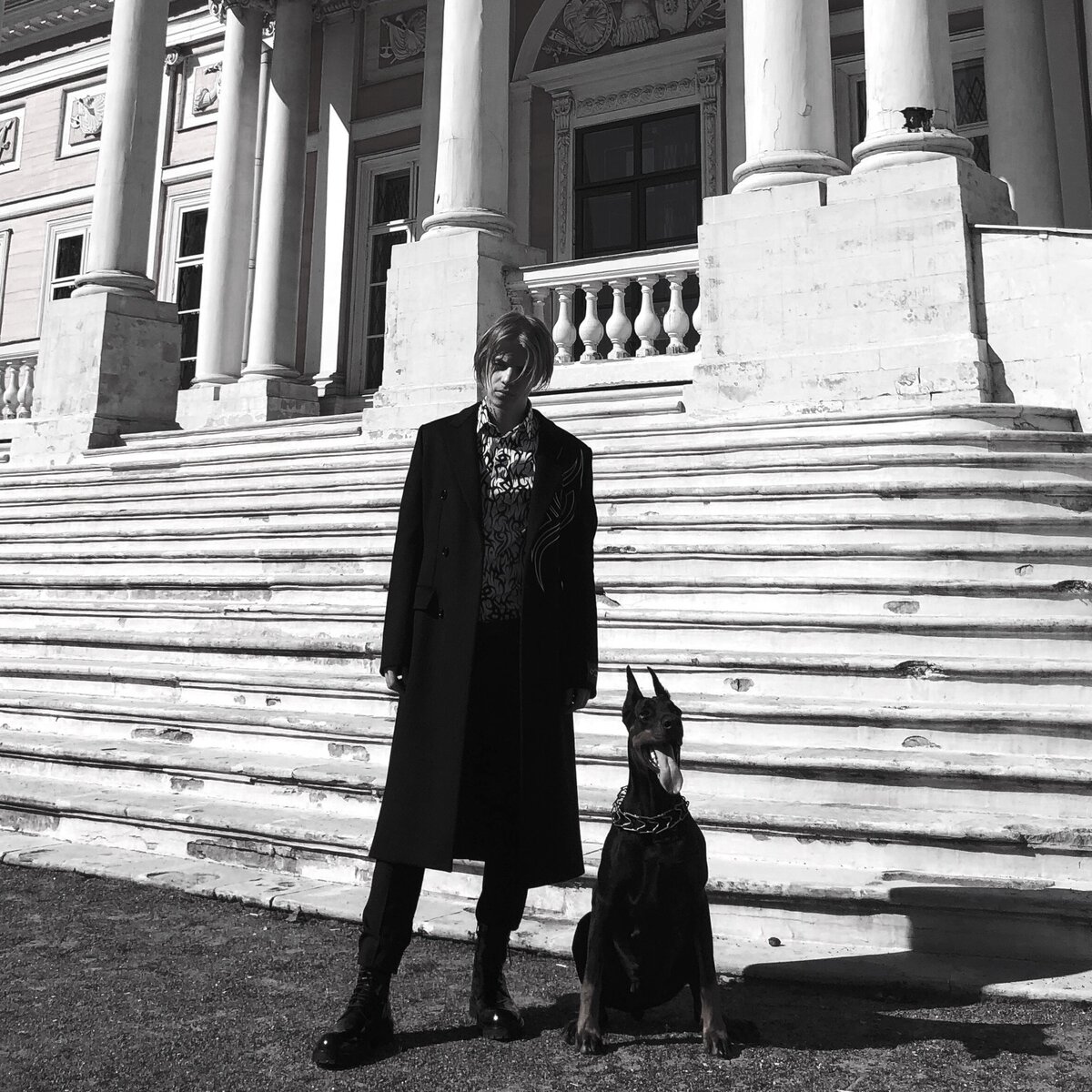 OBLADAET  один из самых активных реперов на русской площадке 
НАЗАР в последнее время не радует нас каким-то новым звучанием и новыми работы 
но его фанаты до сих пор ждут его долгожданного релиза. 
У Назара много работ которые достойны вашего внимания 