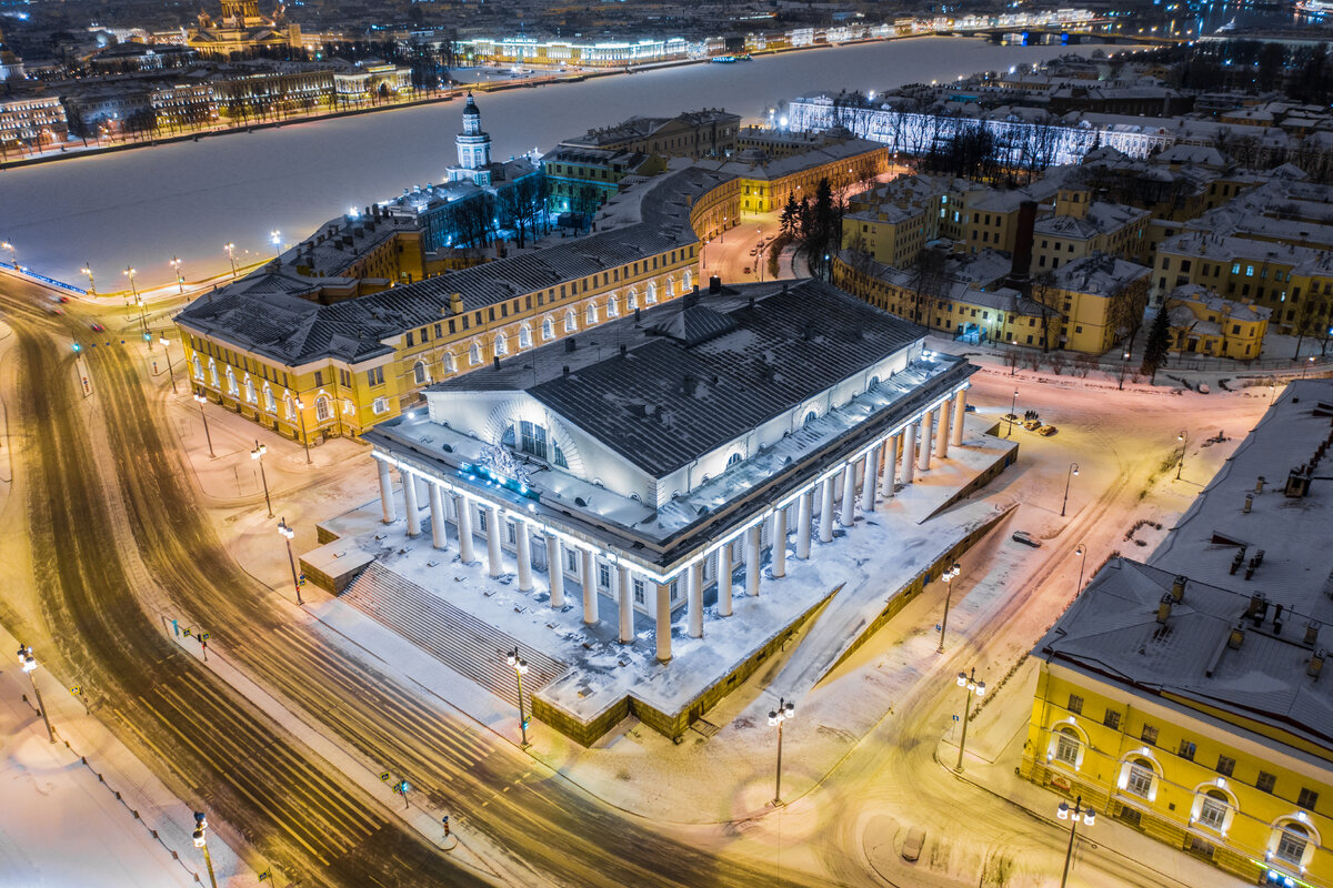 Здание биржи в санкт петербурге фото