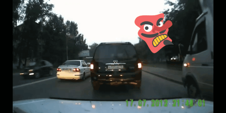 Примерно так это было, но в нашем случае ГАЗелист буквально нёсся со скоростью звука!