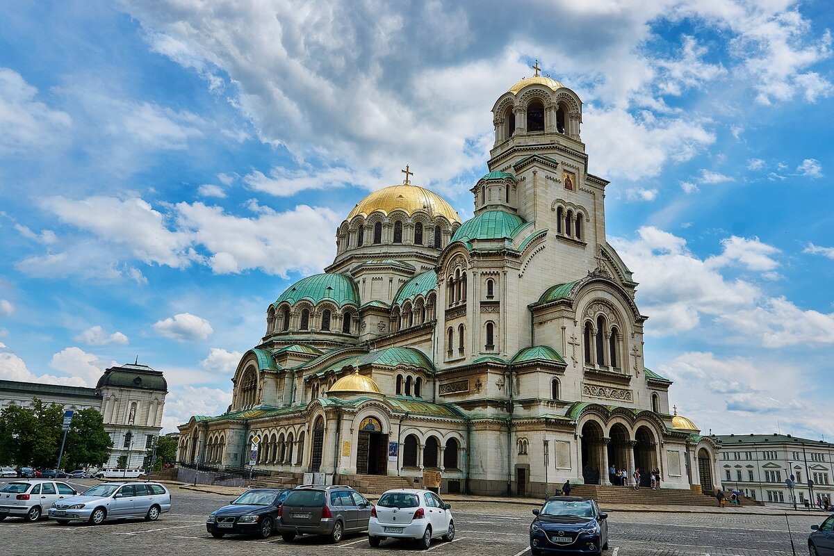 Храм-памятник Александра Невского