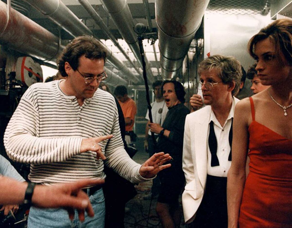 Подъем с глубины х ф. Фамке янссен подъем с глубины. Подъем с глубины (1998) монстр. Фамке янссен подъем с глубины. Фамке янссен подъем с глубины.