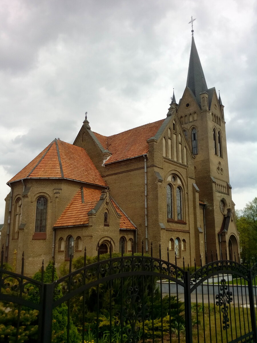 Костел Воздвижения Святого Креста