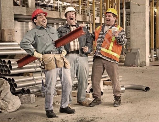 Умелые строители (Источник: Яндекс.Картинки)