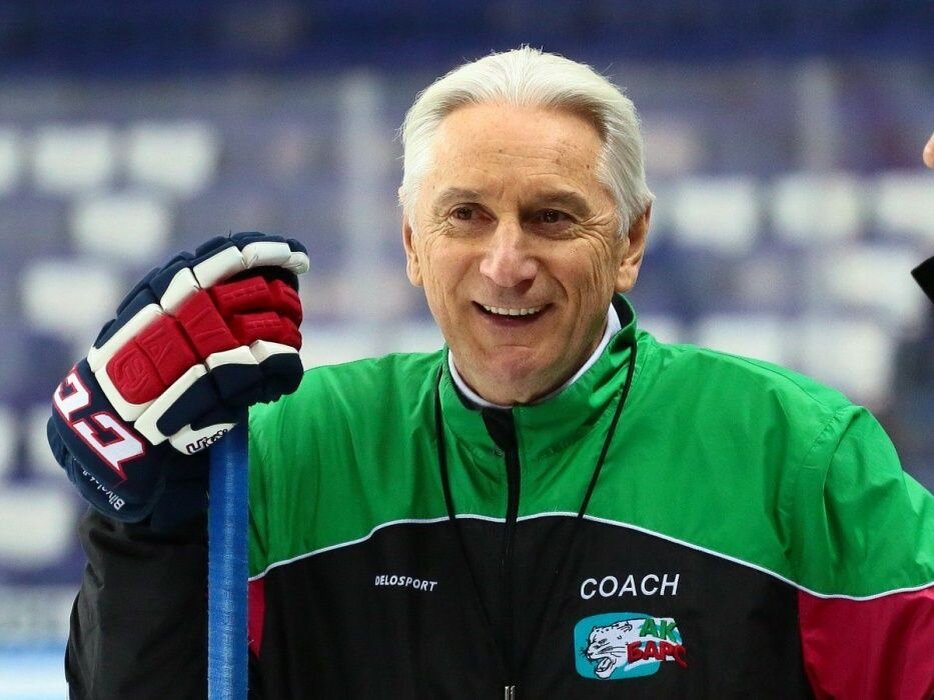 Бывший главный тренер «Ак Барса» и сборной России по хоккею Зинэтула Билялетдинов рассказал, что с удовольствием следит за выступлением казанцев в КХЛ. 