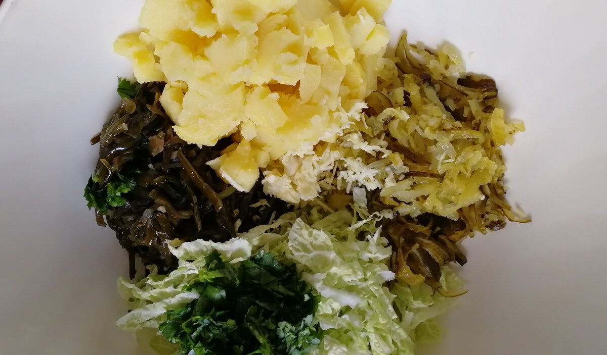 нарезанные ингредиенты 