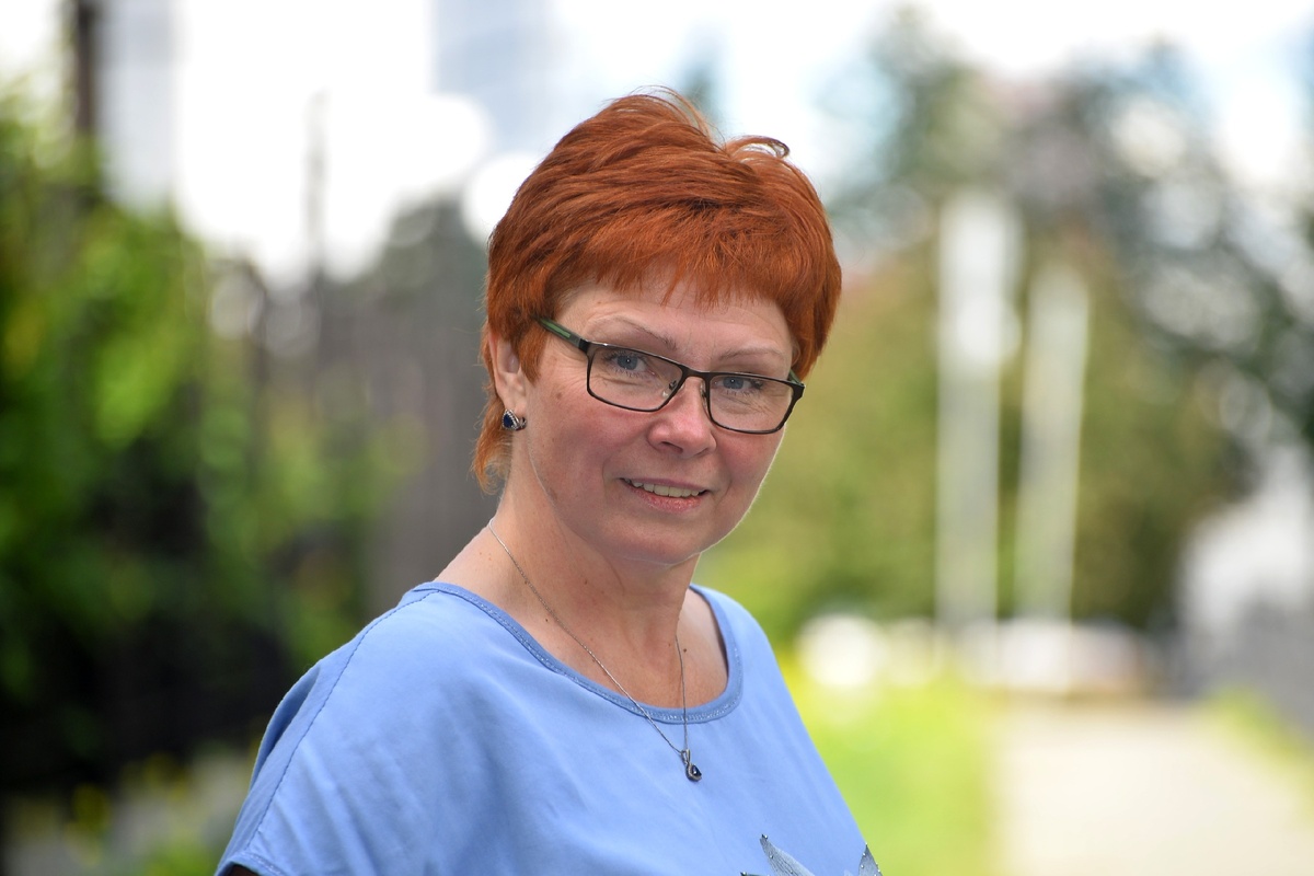 Алла Швецова – хиролог, таролог, энергоцелитель, рунолог, вьюер-прогнозист, специалист по Дизайну Человека