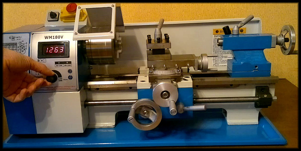 Настольный токарно-винторезный станок