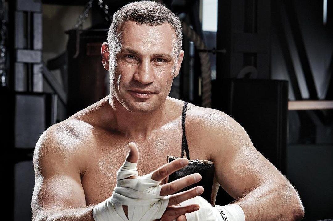 Кадр из мини-фильма, который Кличко-старший показал на юбилей, фото: instagram.com