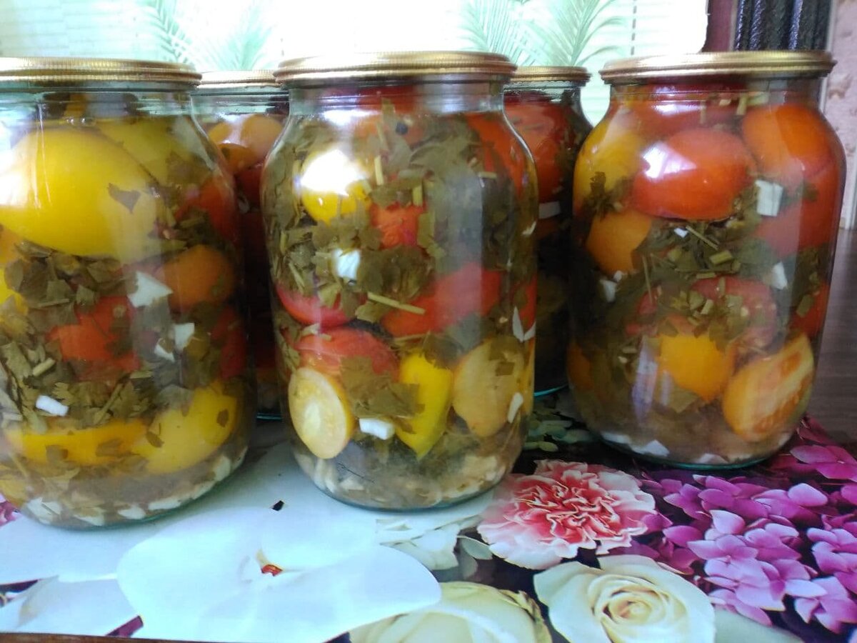 Очень вкусные помидоры и маринад тоже. Объеденье!!!