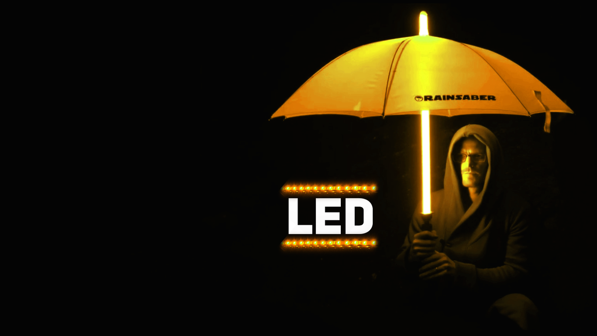 Зонт-световой меч. В зависимости от цвета вас могут приписать либо к джедаям, либо к ситхам