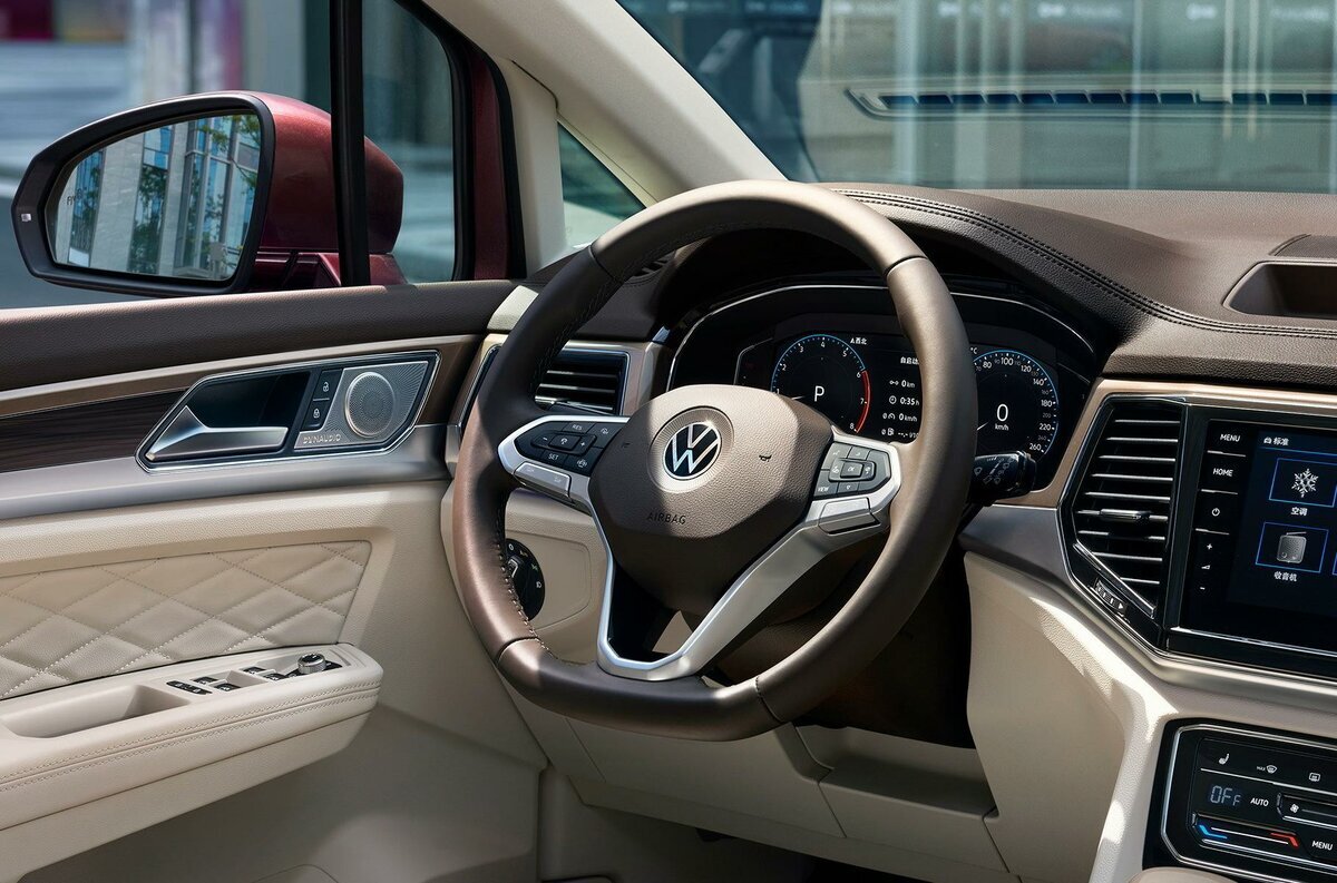 Volkswagen Viloran 2022 салон