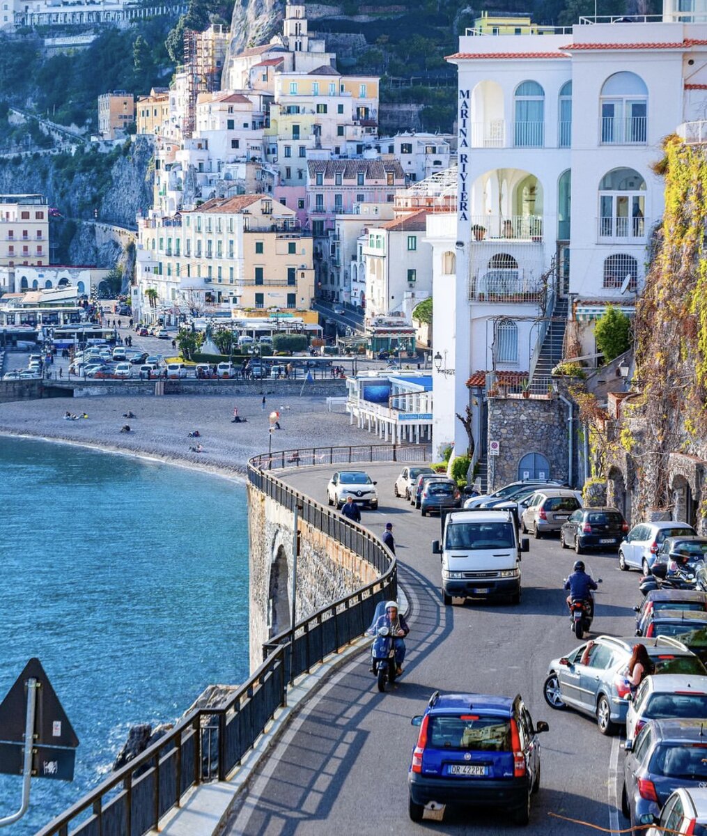 Разговорный итальянский язык для туристов. Autista - водитель (Фото взято из доступных источников сети интернет)