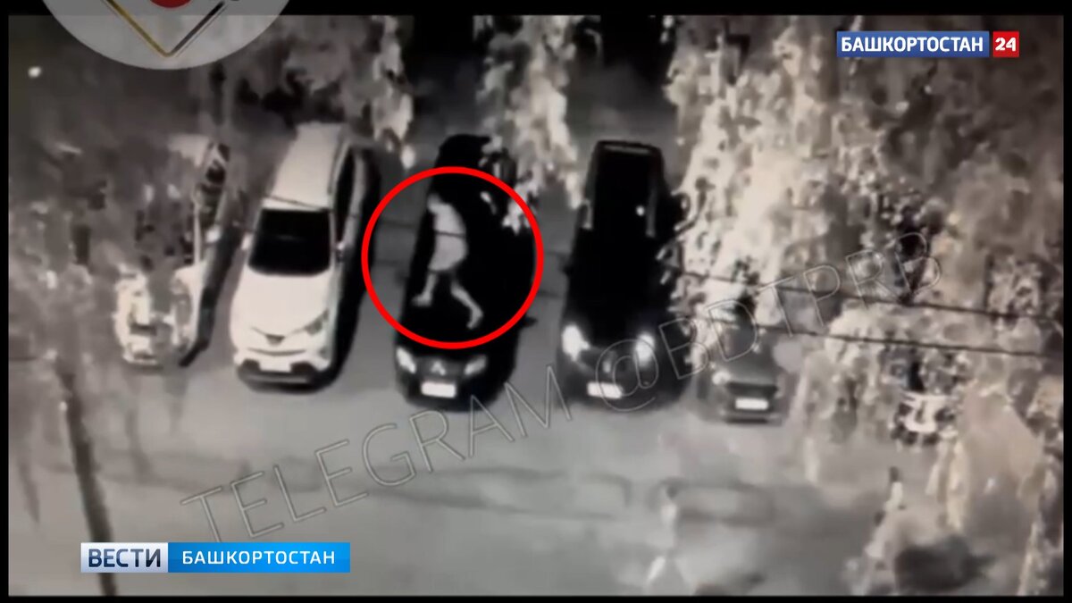    Моментальная карма: в Уфе хулиган получил травму после пробежки по капотам автомобилей